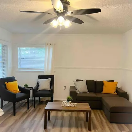 Sparkling Guest Home 2 Bedroom-15 Minutes To Clearwater Beach Exterior photo